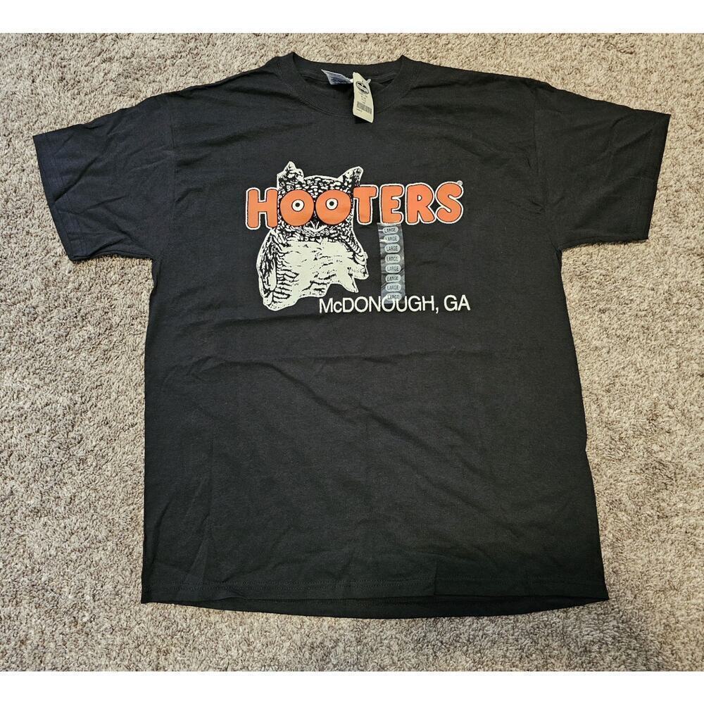 Hooters McDonough Georgia GA Classic Logo Y2K Vintage Men's Large Black